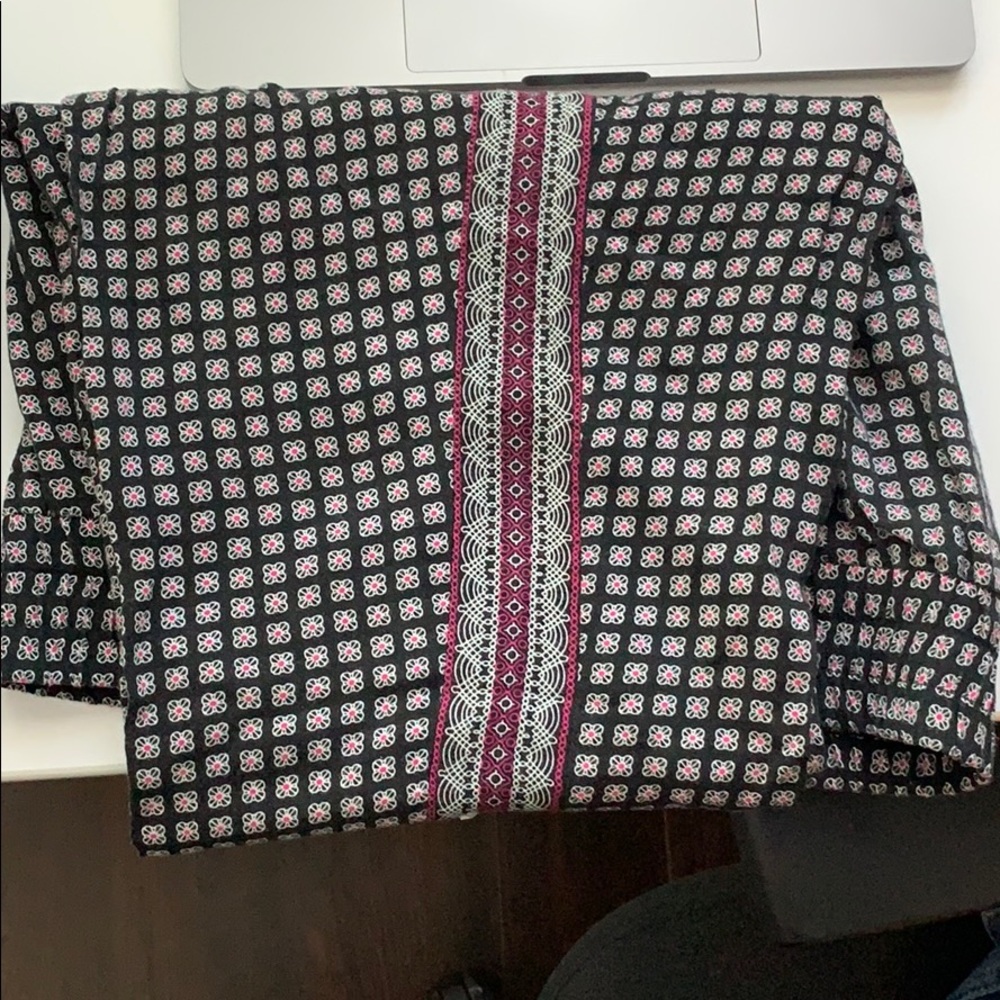 Rayon Patterned Pants - Picture 5 of 6